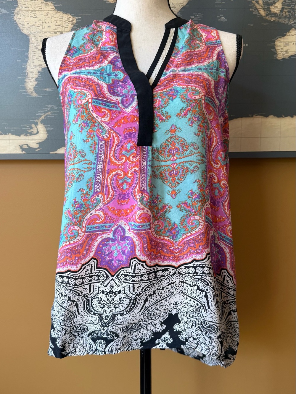 Anthropologie Vanessa Virginia Paisley Finn Sleeveless Top Size Small